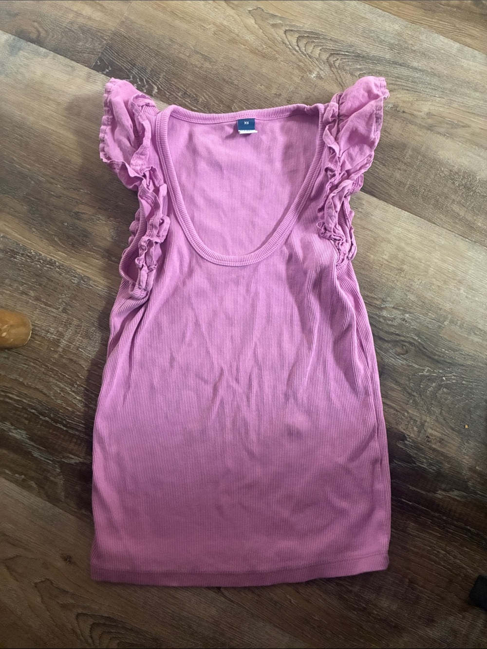 Old navy xs flutter sleeve tank